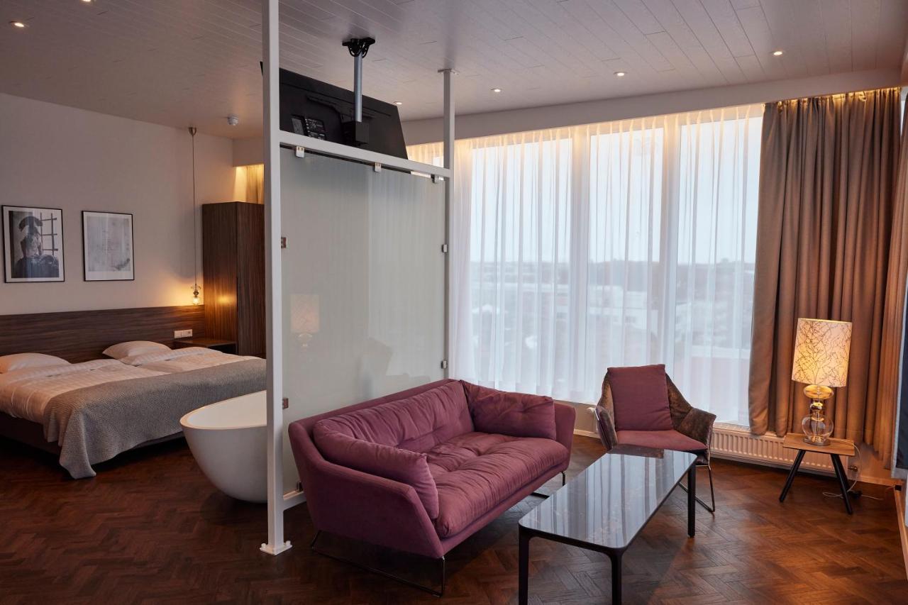 Vesturland 4*