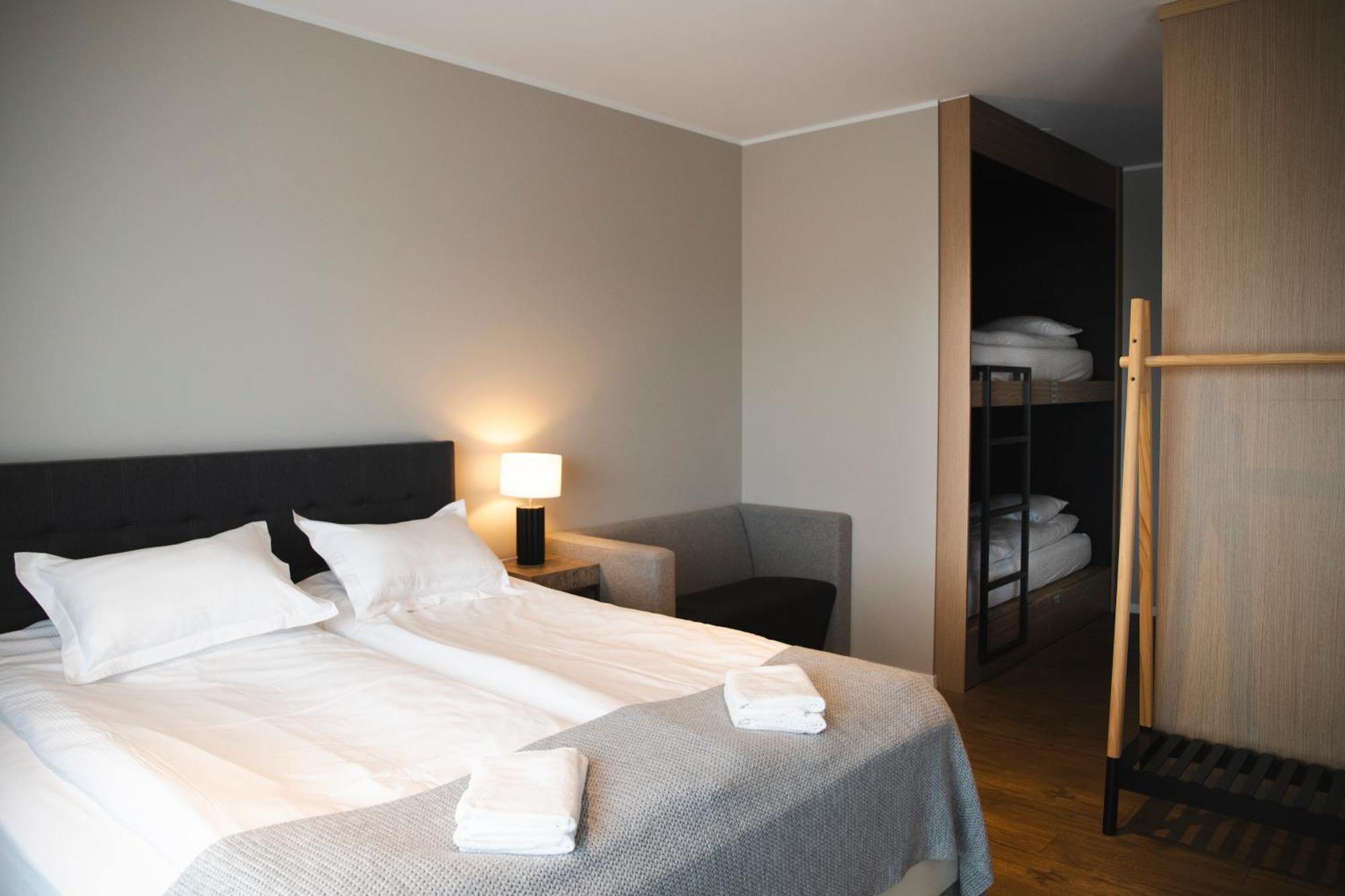 Hotel Vesturland 4*